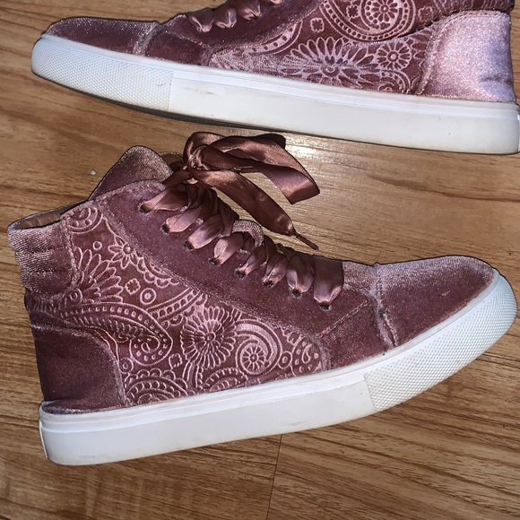 Steve Madden Shoes size 8 - Picture 8 of 15